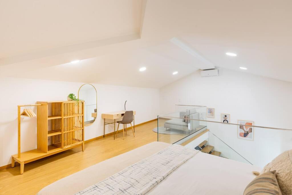 Inner Center Apartment